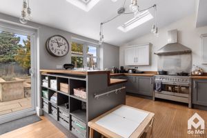 Photo 17- click for photo gallery